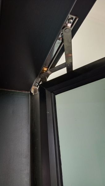 Pivot Window Replacement in Palatine
